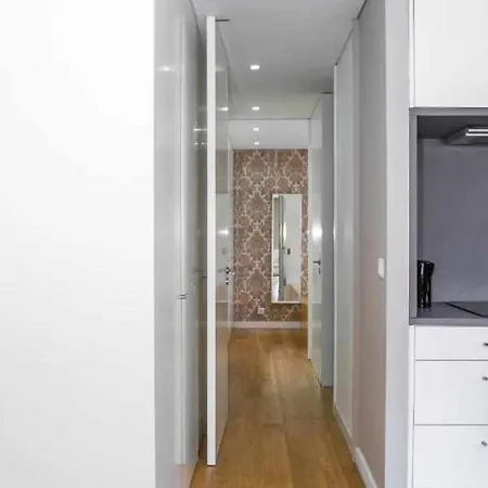 Apartament Povoa *