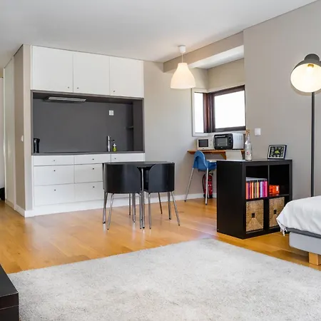 Povoa Apartament *
